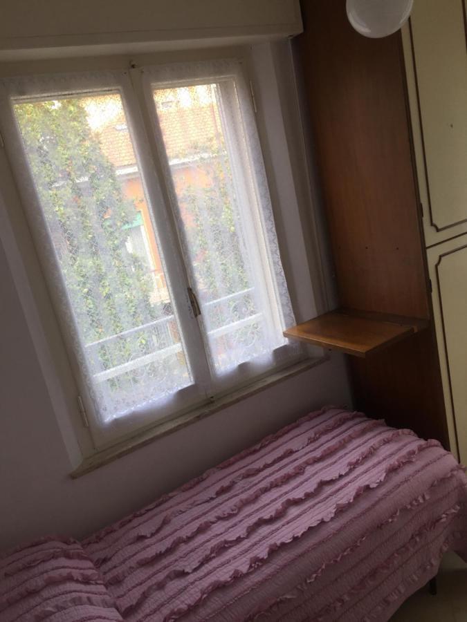 La Casa Di Clara Ombrellone Con 2 Lettini Al Lido San Giuliano Gratis E Parcheggio Privato Gratis Daire Rimini Dış mekan fotoğraf